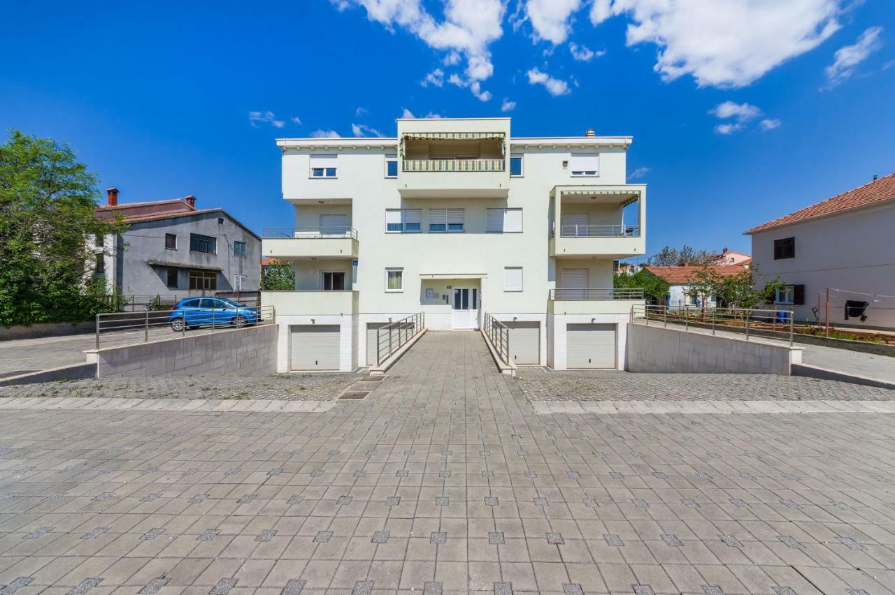 Djana * Zadar